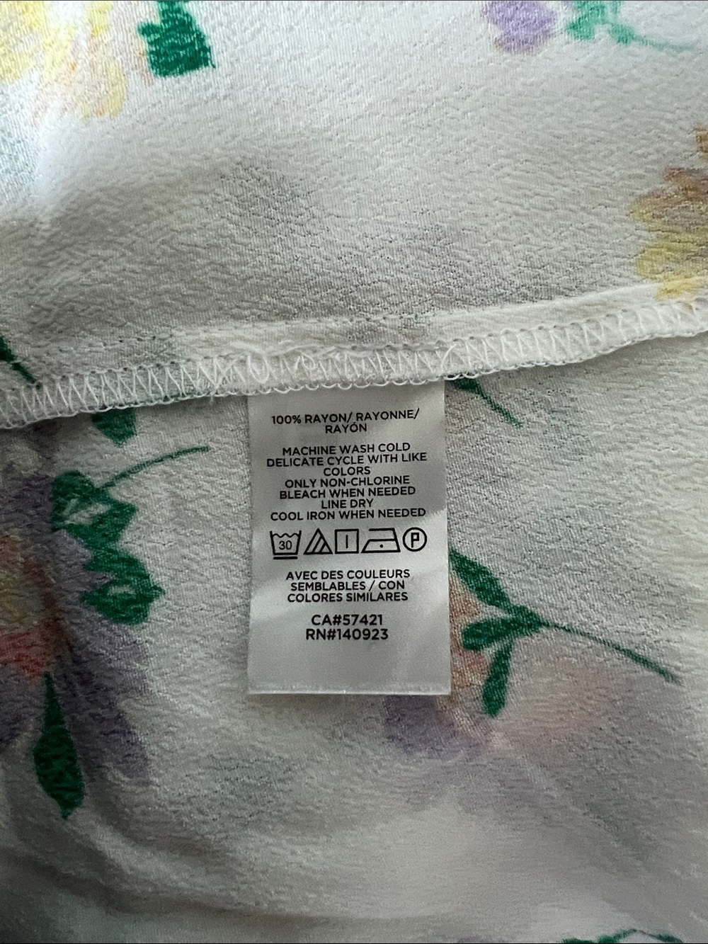 LOFT White Floral Keyhole Camisole with Purple & Yellow Blooms - Picture 5 of 7